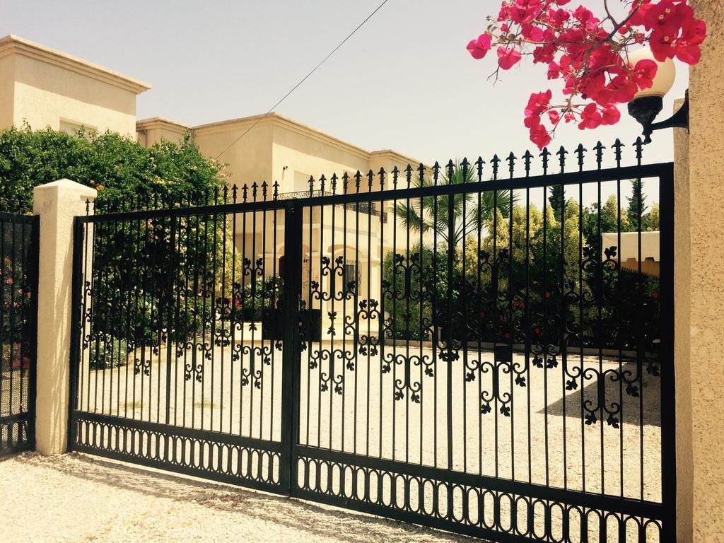 Dar Khereddine Tunisi Esterno foto